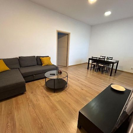 Elegant City Center Apartment Βουκουρέστι Εξωτερικό φωτογραφία